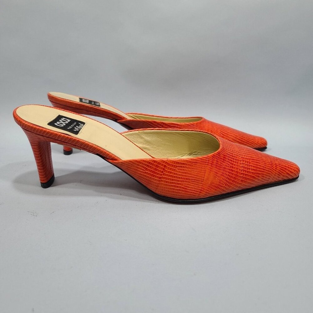 Coco Red Itailian Pumps Heels Womens Size EU40 US9 NWOT